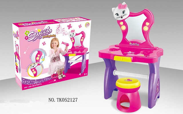 <img src='photo/2025/TK052127.jpg'width='400' height='300'>