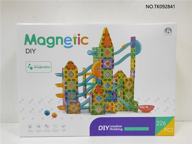 <img src='photo/2025/TK092841.JPG'width='400' height='300'>