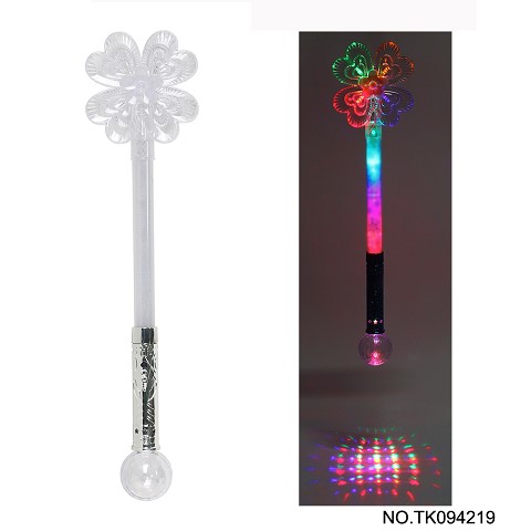 <img src='photo/2025/TK094219.jpg'width='400' height='300'>