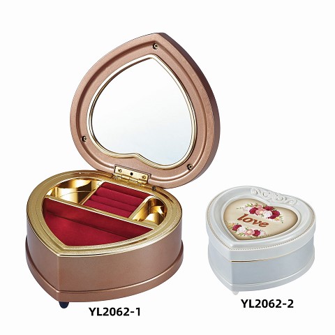 <img src='photo/2025/TK097675.jpg'width='400' height='300'>