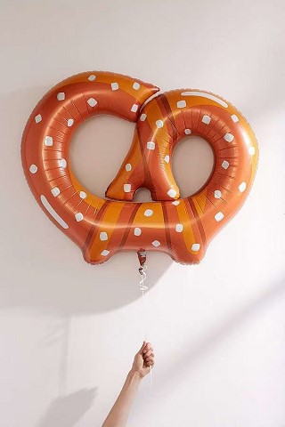 <img src='photo/2025/TK101231.jpg'width='400' height='300'>